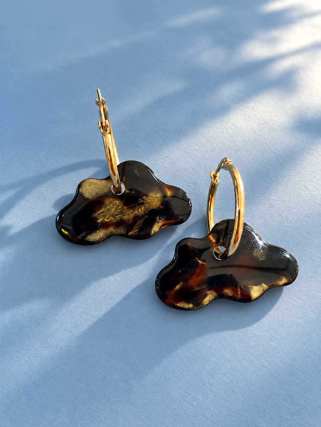 Boucles d’oreille nuage écaille