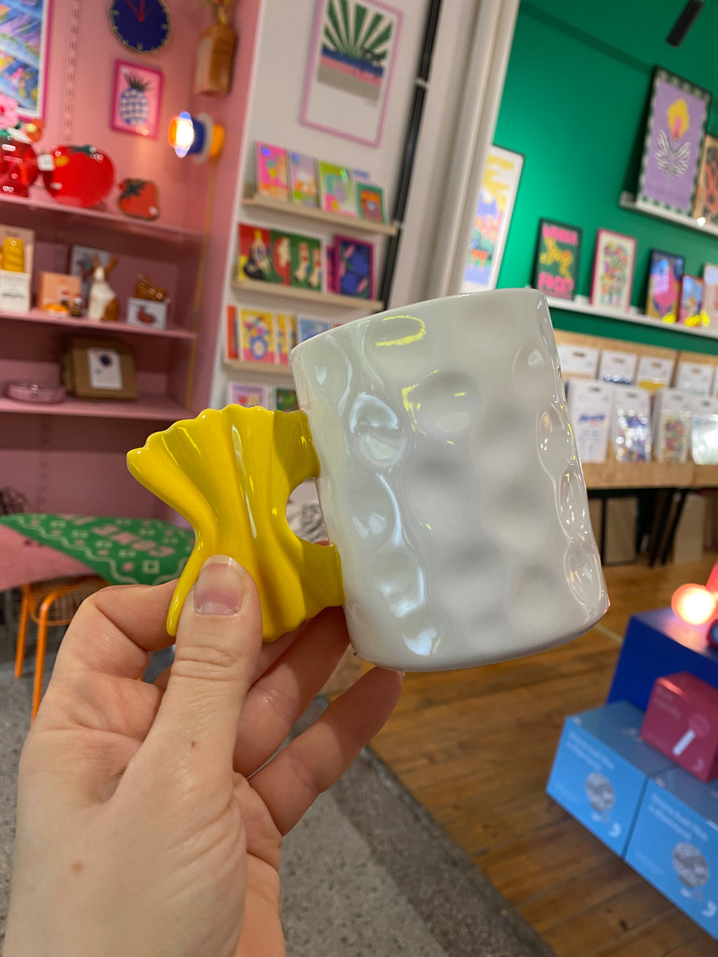 MUG FARFALLE FLUID MARKET