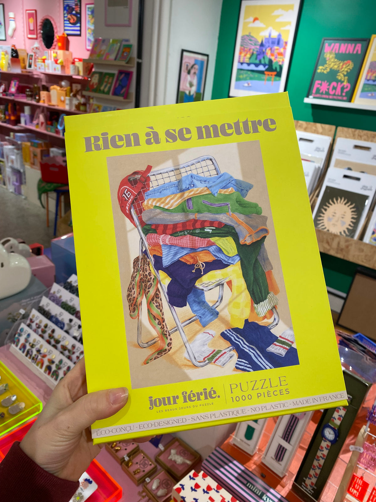 Puzzle rien à se mettre JOUR FERIÉ