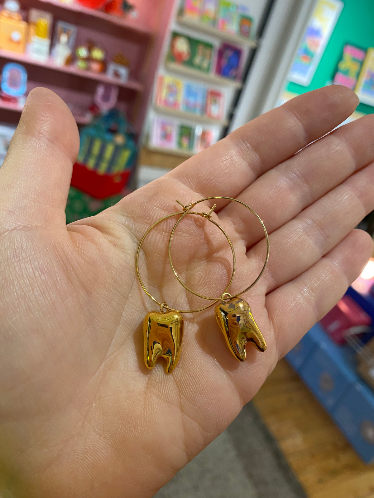 Boucles d’oreille créole dents