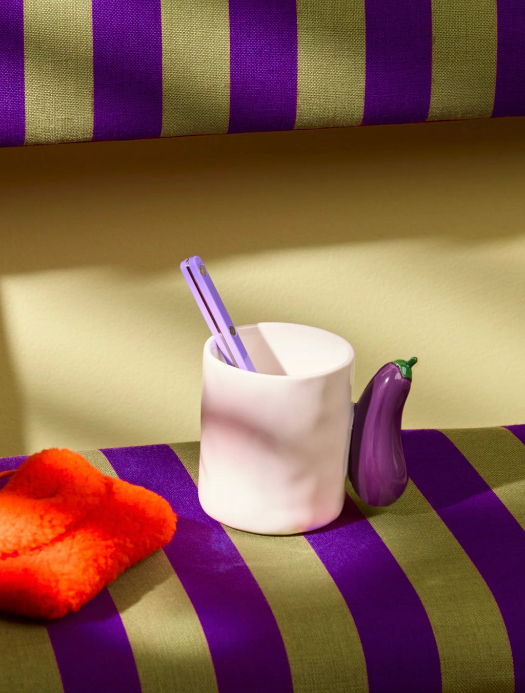 MUG AUBERGINE FLUID MARKET