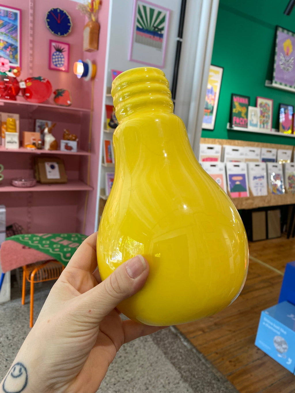 Vase ampoule jaune