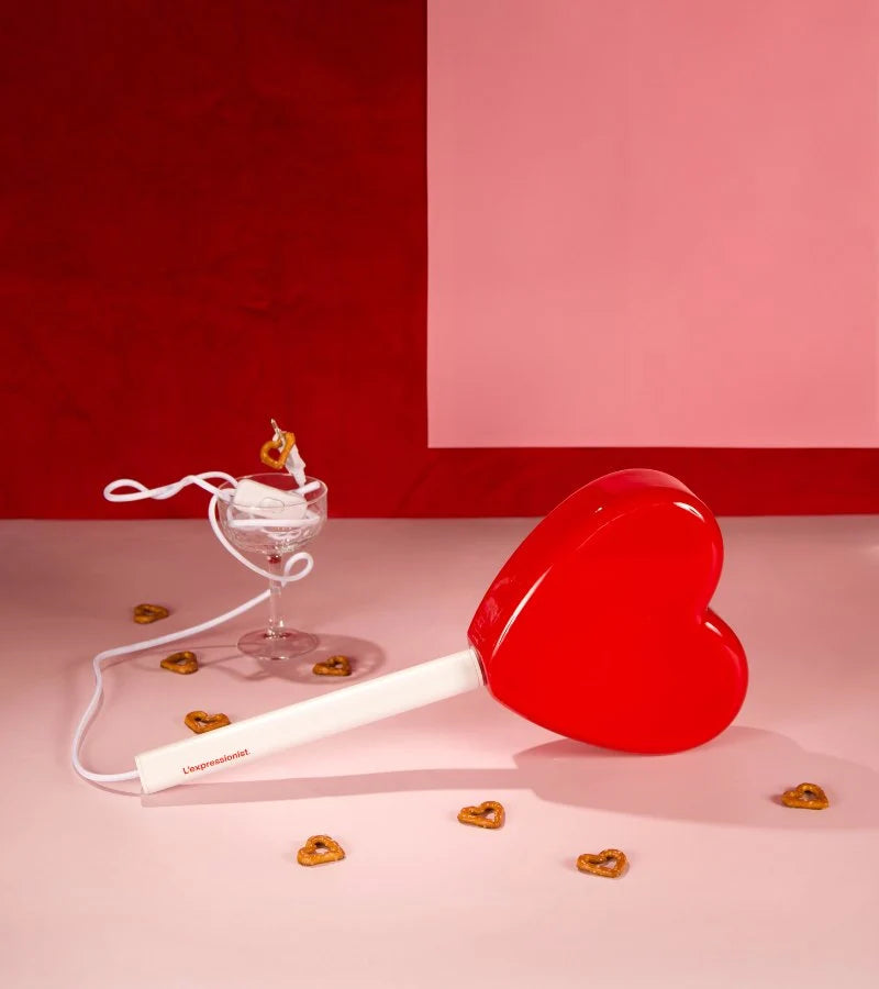 Lampe sucette cœur rouge L’EXPRESSIONNIST